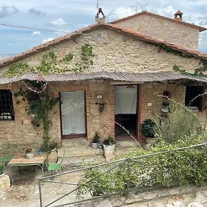 casa-antica-castiglione-dorcia.it-tuscanyhotel.com/